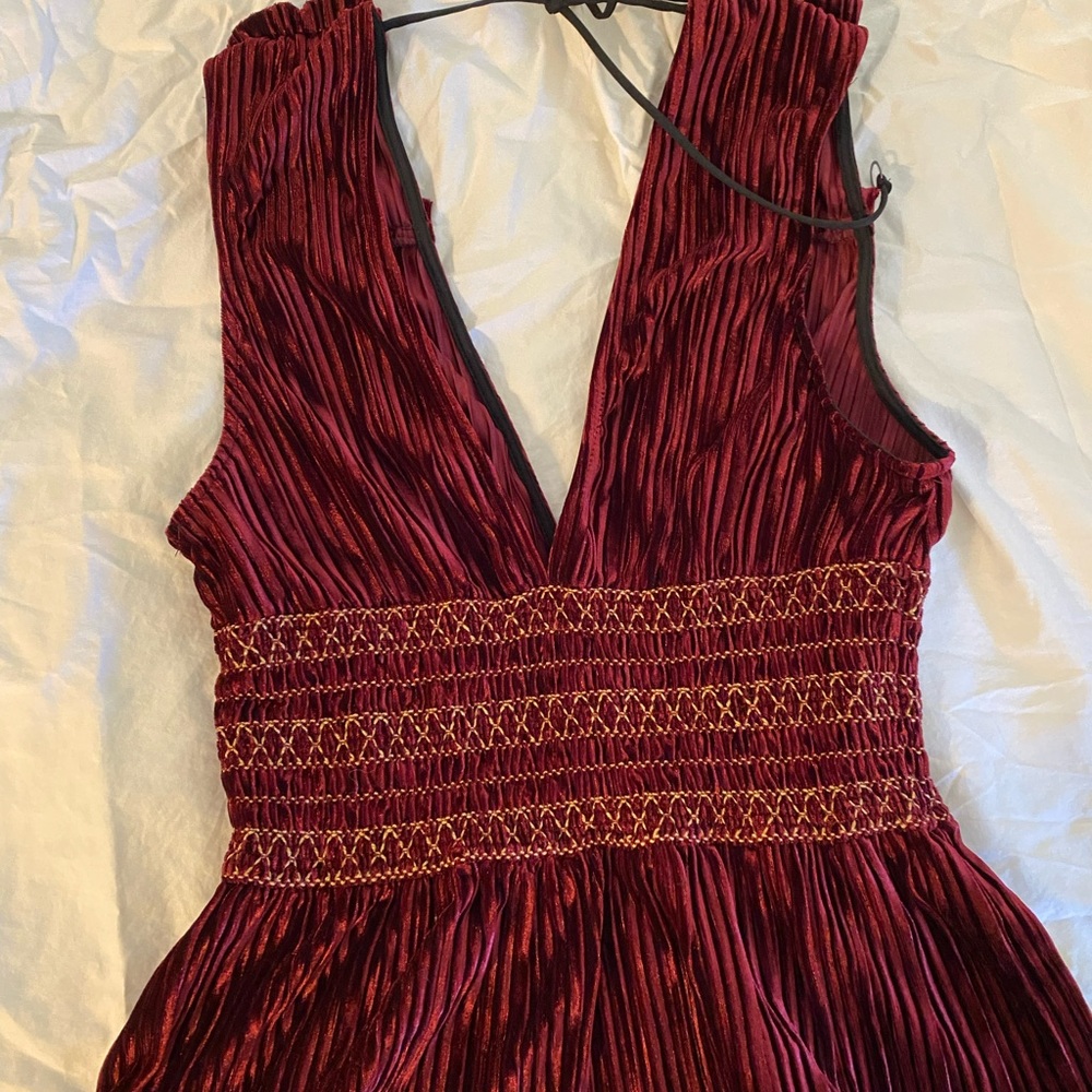 Allen Schwartz Velvety Top